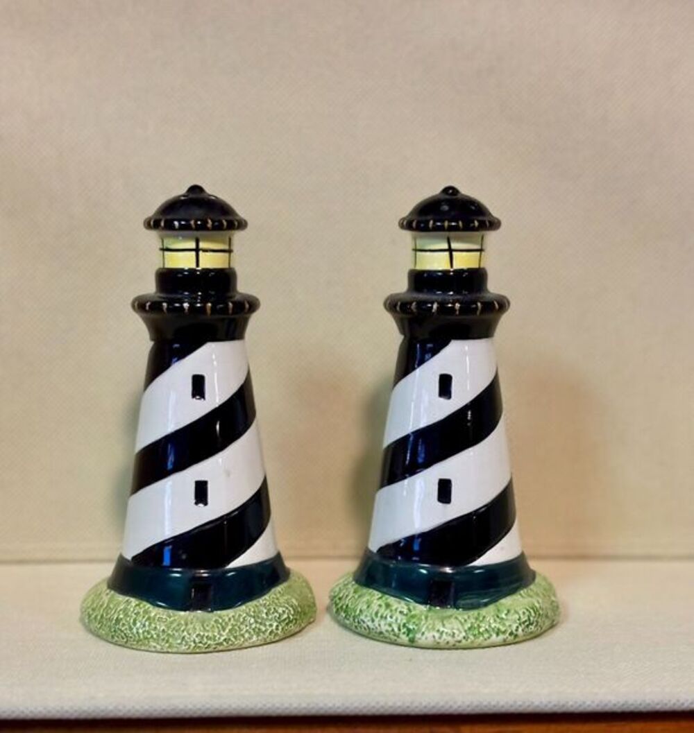 Sakura China Oneida Lighthouse Salt and Pepper Shakers Black White Spiral Set